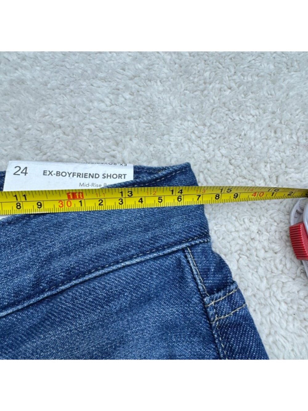 NWT $168 AG Jeans Ex-Boyfriend Shorts Women's Mid-Rise Bermuda Frayed Hem Sz 24 - Picture 8 of 9